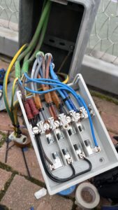 conexionado caja de fusibles farola